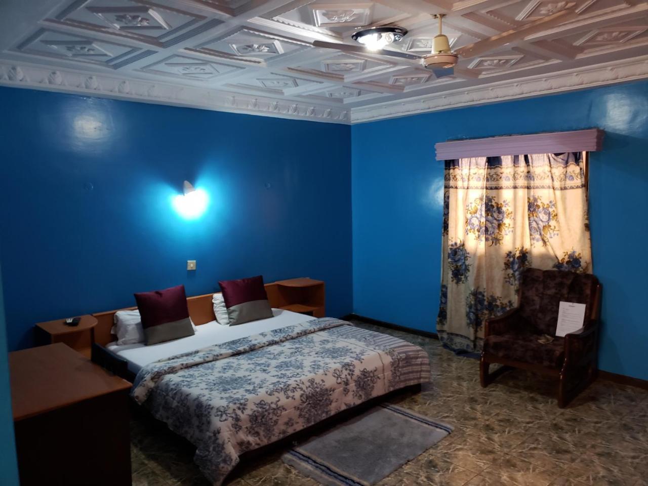 Global Summer Hotel Accra Bagian luar foto